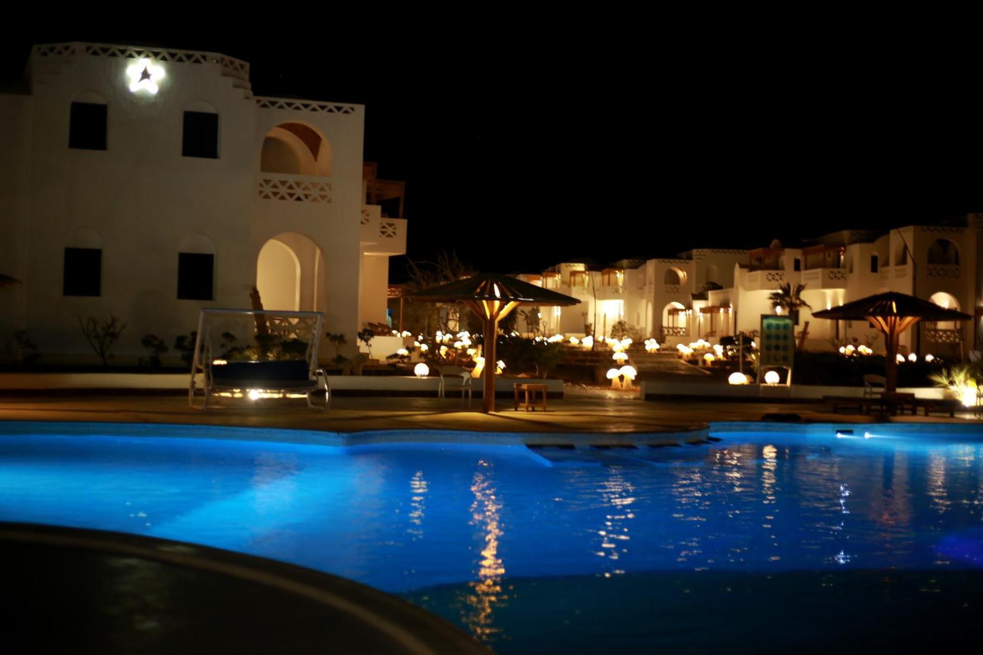 Beach Safari Nubian Resort Marsa Alam Екстериор снимка